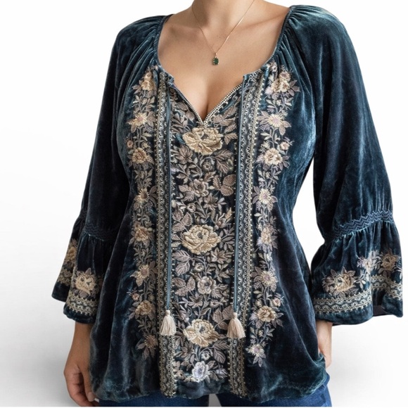 Johnny Was heavily embroidered Marushka Velvet Fare Silk-Blend Blouse NWT